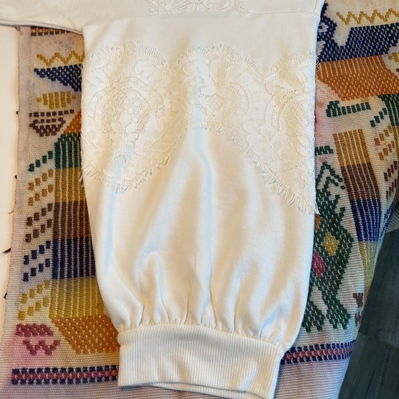 EXPRESS LACE TOP - Picture 9 of 12